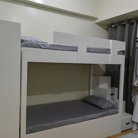 Budget Accommodation Holland Park Condominium Southwoods Binan Laguna Jalang Exteriör bild