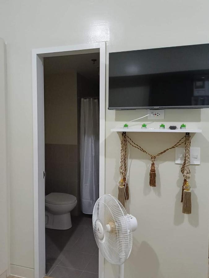 Budget Accommodation Holland Park Condominium Southwoods Binan Laguna Jalang Exteriör bild