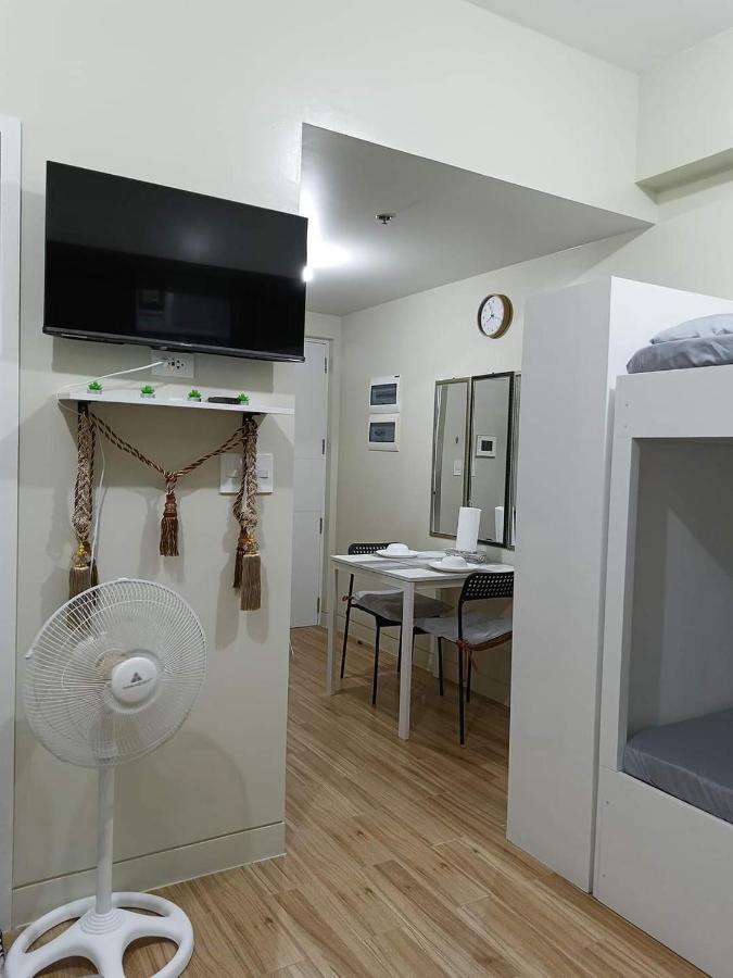 Budget Accommodation Holland Park Condominium Southwoods Binan Laguna Jalang Exteriör bild