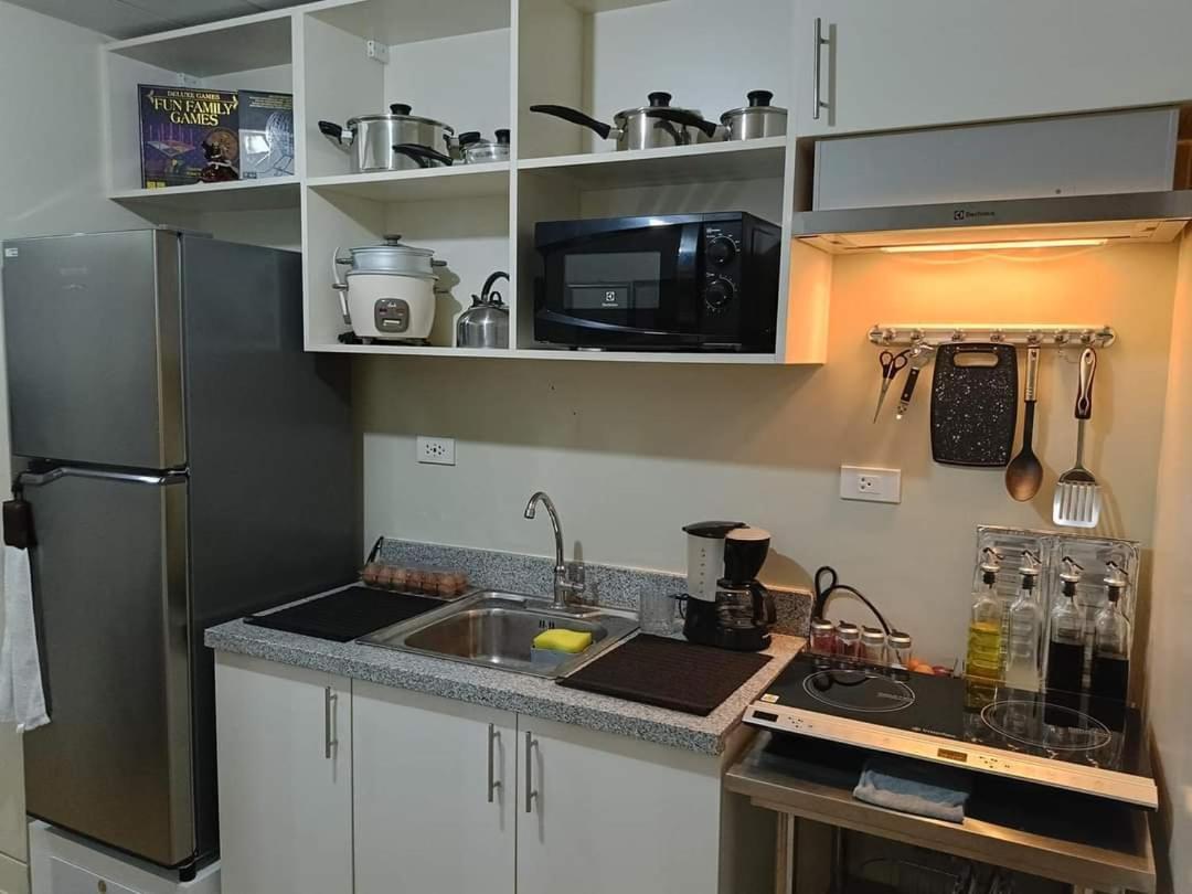 Budget Accommodation Holland Park Condominium Southwoods Binan Laguna Jalang Exteriör bild