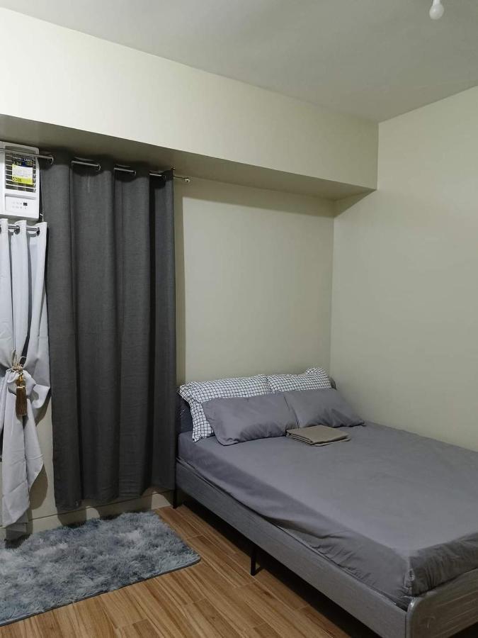 Budget Accommodation Holland Park Condominium Southwoods Binan Laguna Jalang Exteriör bild